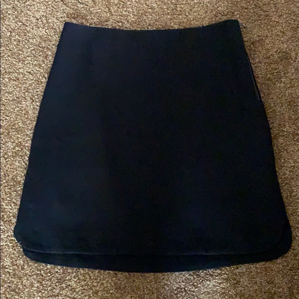 Black side zip midi skirt